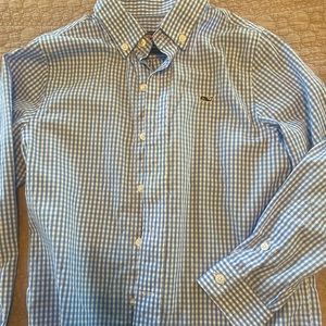 Boys size 6 vineyard vines